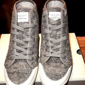 *NWT*Women's Standard Issue Wool High Top Lace Up Sneakers